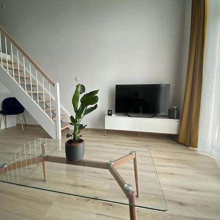 Apartament Wroclaw-Lotnisko 外观 照片
